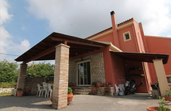 For Sale &#8211; Detached house 204 m²