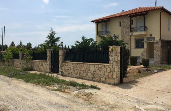 For Sale &#8211; Detached house 360 m²