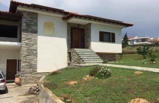 For Sale &#8211; Detached house 369 m²