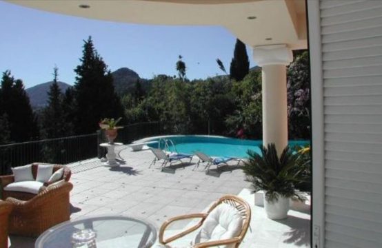 For Sale &#8211; Villa 530 m²