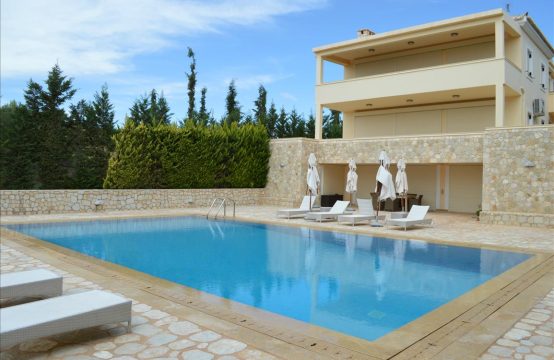 For Sale &#8211; Villa 500 m²