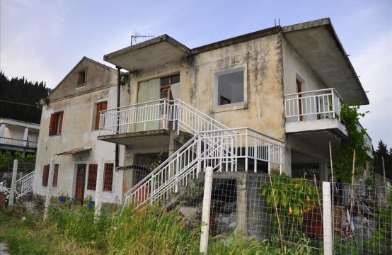 For Sale &#8211; Detached house 320 m²