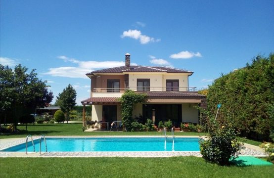 For Sale &#8211; Villa 240 m²