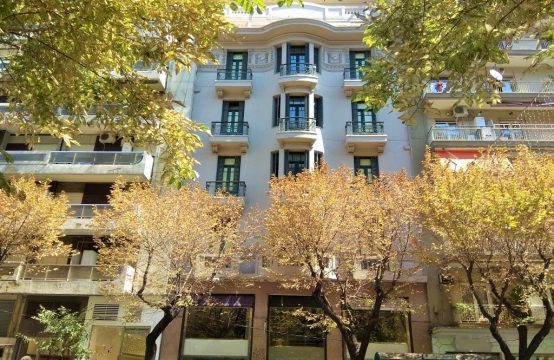 For Sale &#8211; Building 1220 m²