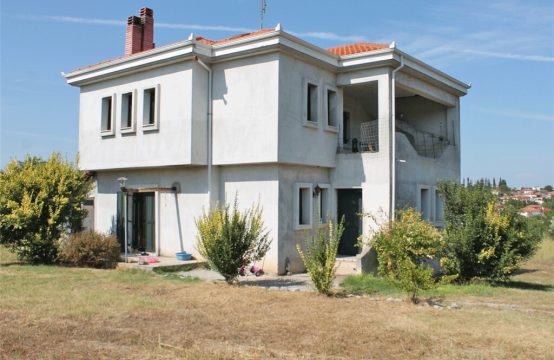 For Sale &#8211; Detached house 175 m²