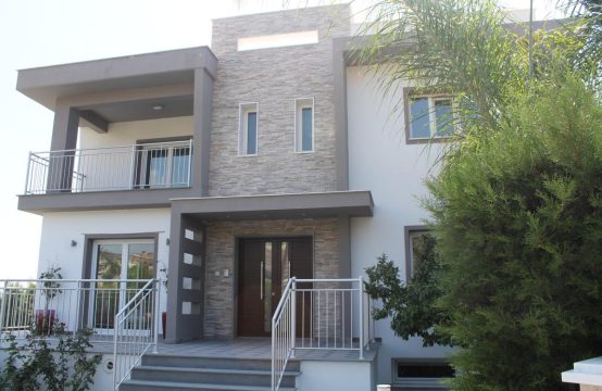 For Sale &#8211; Villa 350 m²