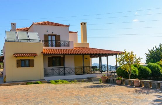 For Sale &#8211; Detached house 380 m²