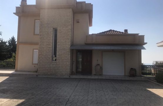 For Sale &#8211; Detached house 270 m²