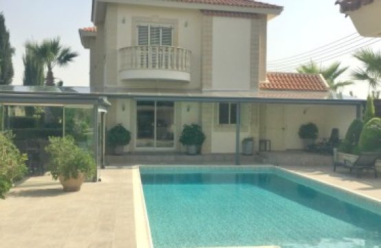 For Sale &#8211; Villa 176 m²