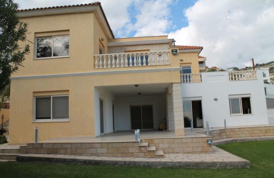 For Sale &#8211; Villa 285 m²