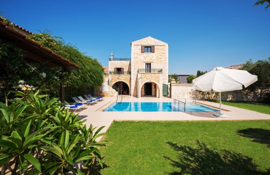 For Sale &#8211; Villa 200 m²