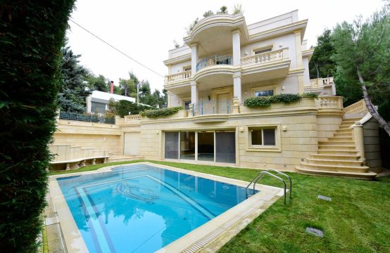 For Sale &#8211; Villa 457 m²