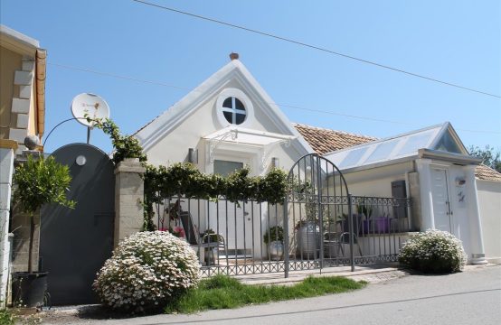 For Sale &#8211; Villa 250 m²