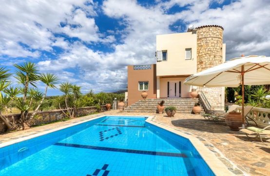 For Sale &#8211; Villa 360 m²