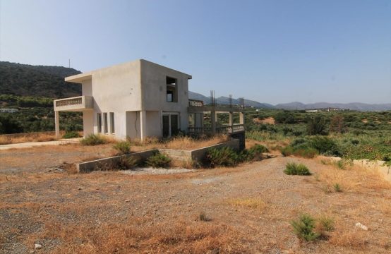 For Sale &#8211; Detached house 300 m²