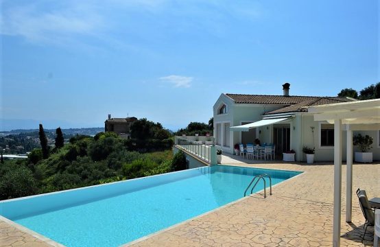 For Sale &#8211; Villa 340 m²