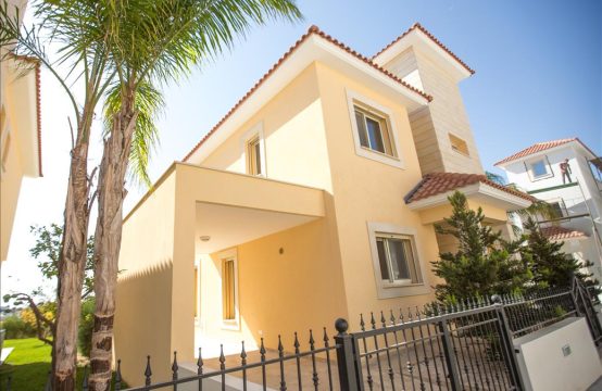 For Sale &#8211; Villa 130 m²