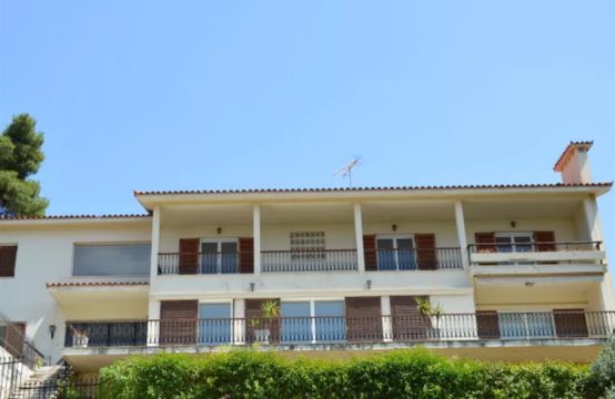 For Sale &#8211; Detached house 600 m²