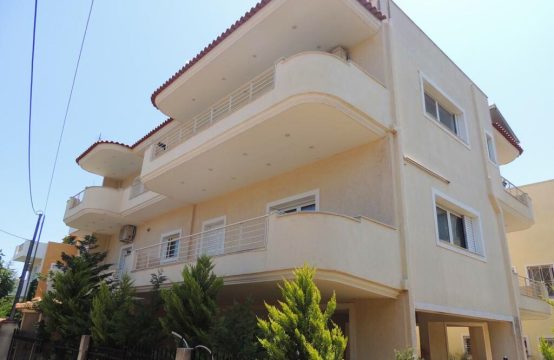 For Sale &#8211; Detached house 545 m²