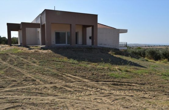 For Sale &#8211; Detached house 180 m²