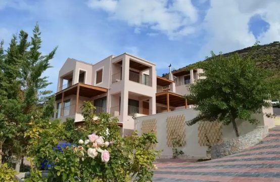 For Sale &#8211; Villa 335 m²