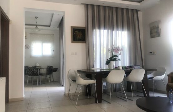 For Sale &#8211; Villa 320 m²