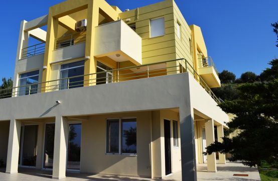 For Sale &#8211; Detached house 368 m²