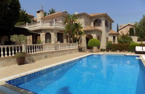 For Sale &#8211; Villa 460 m²