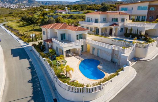 For Sale &#8211; Villa 255 m²