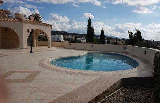 For Sale &#8211; Villa 225 m²