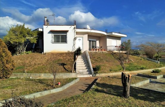 For Sale &#8211; Detached house 296 m²