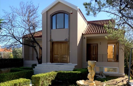 For Sale &#8211; Villa 312 m²