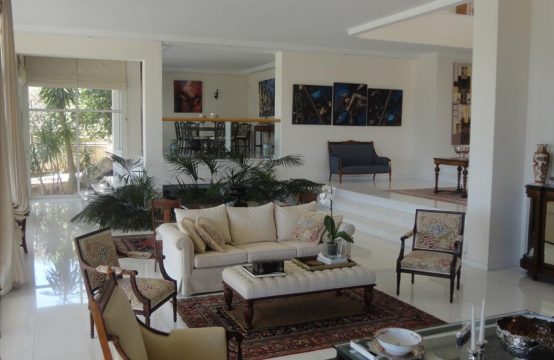 For Sale &#8211; Villa 647 m²