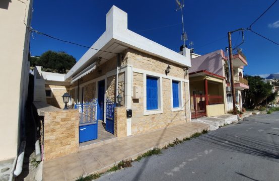 For Sale &#8211; Detached house 90 m²