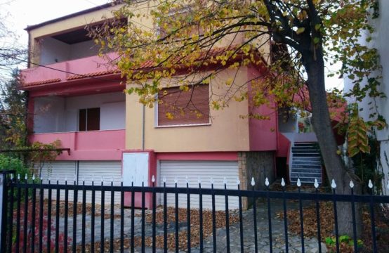 For Sale &#8211; Detached house 348 m²