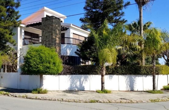 For Sale &#8211; Villa 400 m²