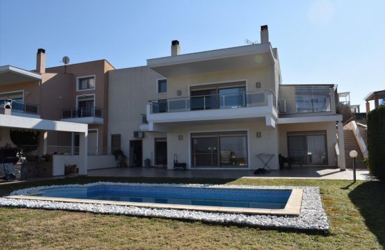 For Sale &#8211; Detached house 200 m²