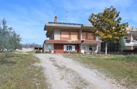 For Sale &#8211; Detached house 247 m²