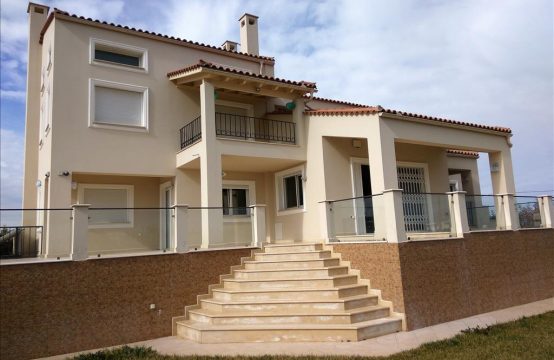 For Sale &#8211; Villa 580 m²