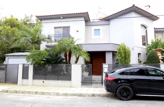 For Sale &#8211; Villa 455 m²