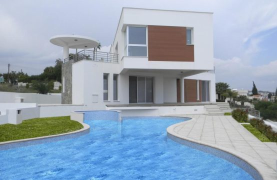 For Sale &#8211; Villa 456 m²