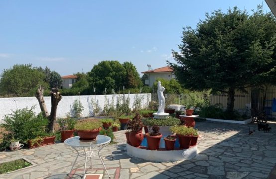 For Sale &#8211; Detached house 546 m²