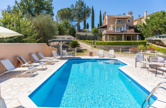 For Sale &#8211; Villa 300 m²