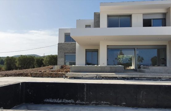 For Sale &#8211; Villa 300 m²