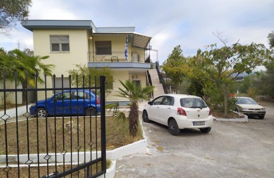 For Sale &#8211; Detached house 252 m²