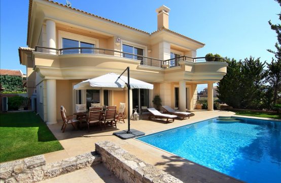 For Sale &#8211; Villa 360 m²