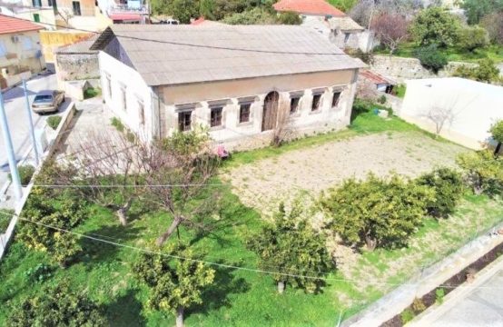 For Sale &#8211; Detached house 219 m²