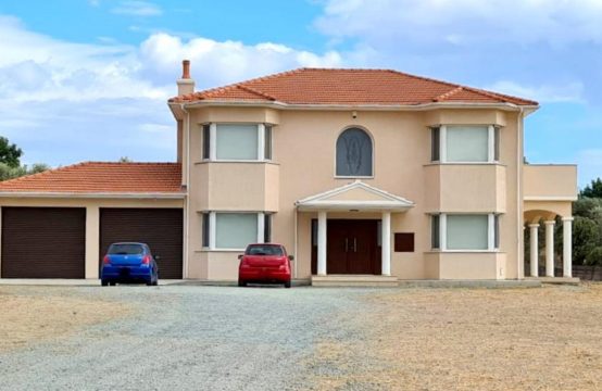 For Sale &#8211; Villa 340 m²