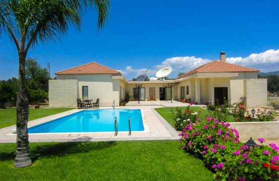 For Sale &#8211; Villa 400 m²