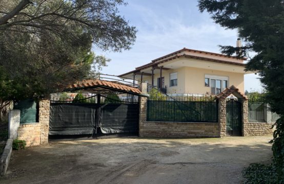 For Sale &#8211; Detached house 286 m²